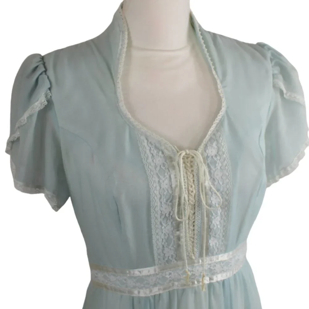 (EUC) Vintage Gunne Sax Jessica Icy Blue White & Lace Accent Prairie Maxi, SZ 13 - Picture 7 of 10